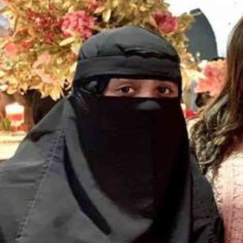 AR Rahmanâ€™s daughter shares her pic wearing niqab criticizing Taslima Nasreen