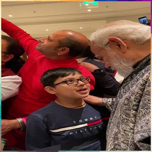 PM Modi grooves to the patriotic song sung by an Indian boy, watch the video