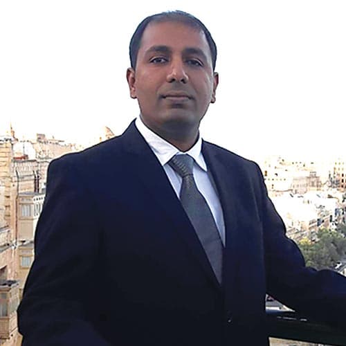 Evolution of  Prime Distributors from a Box-seller to a solution provider