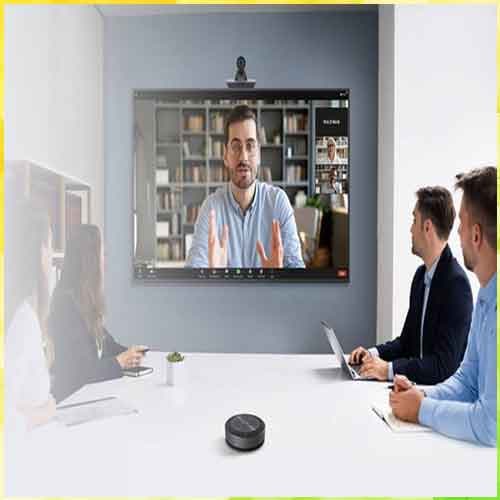 MAXHUB aims to set up 5 experience centres by FY 2022